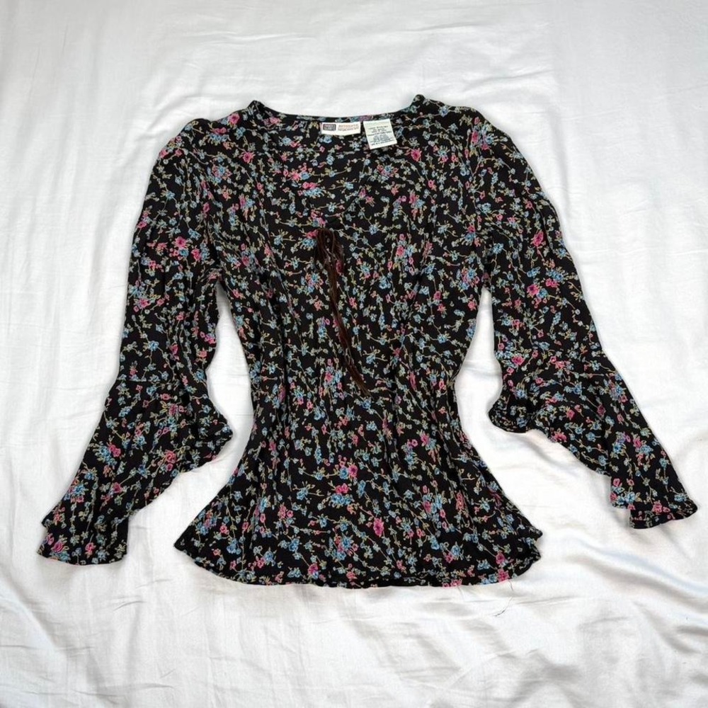Vintage y2k Faded Glory black blouse with pink &blue flowers lace up detail boho